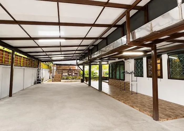 Cozyontop Chatuchak Canal House * Bangkok